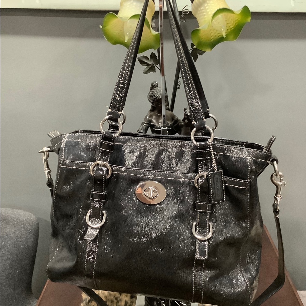 COACH CHELSEA BLACK PATENT LEATHER